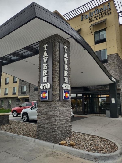 building Signs Photo